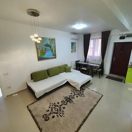 Downtown Old Center - Cal1b *