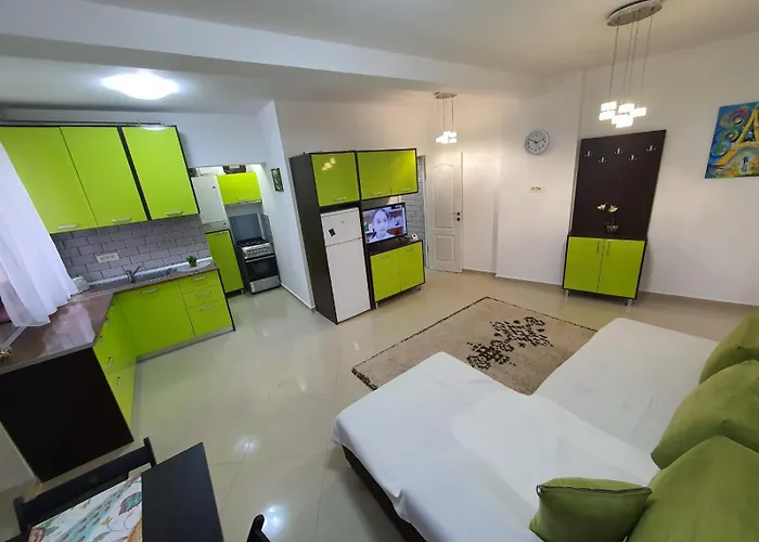 Downtown Old Center - Cal1b * ブカレスト