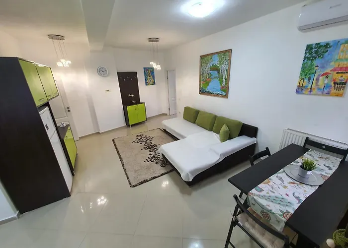 Downtown Old Center - Cal1b